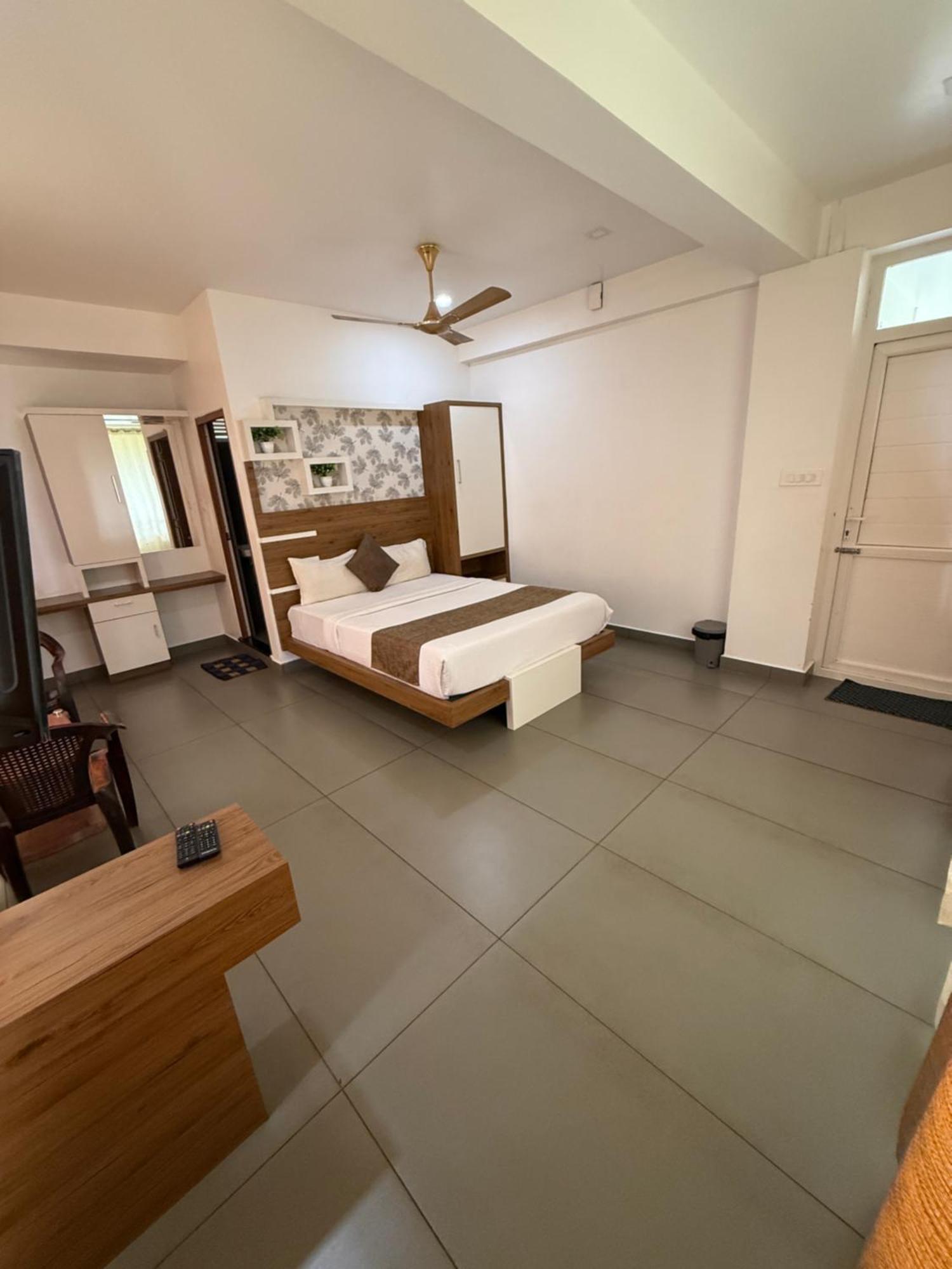 Honey Rock Hotel Kanthalloor Luaran gambar