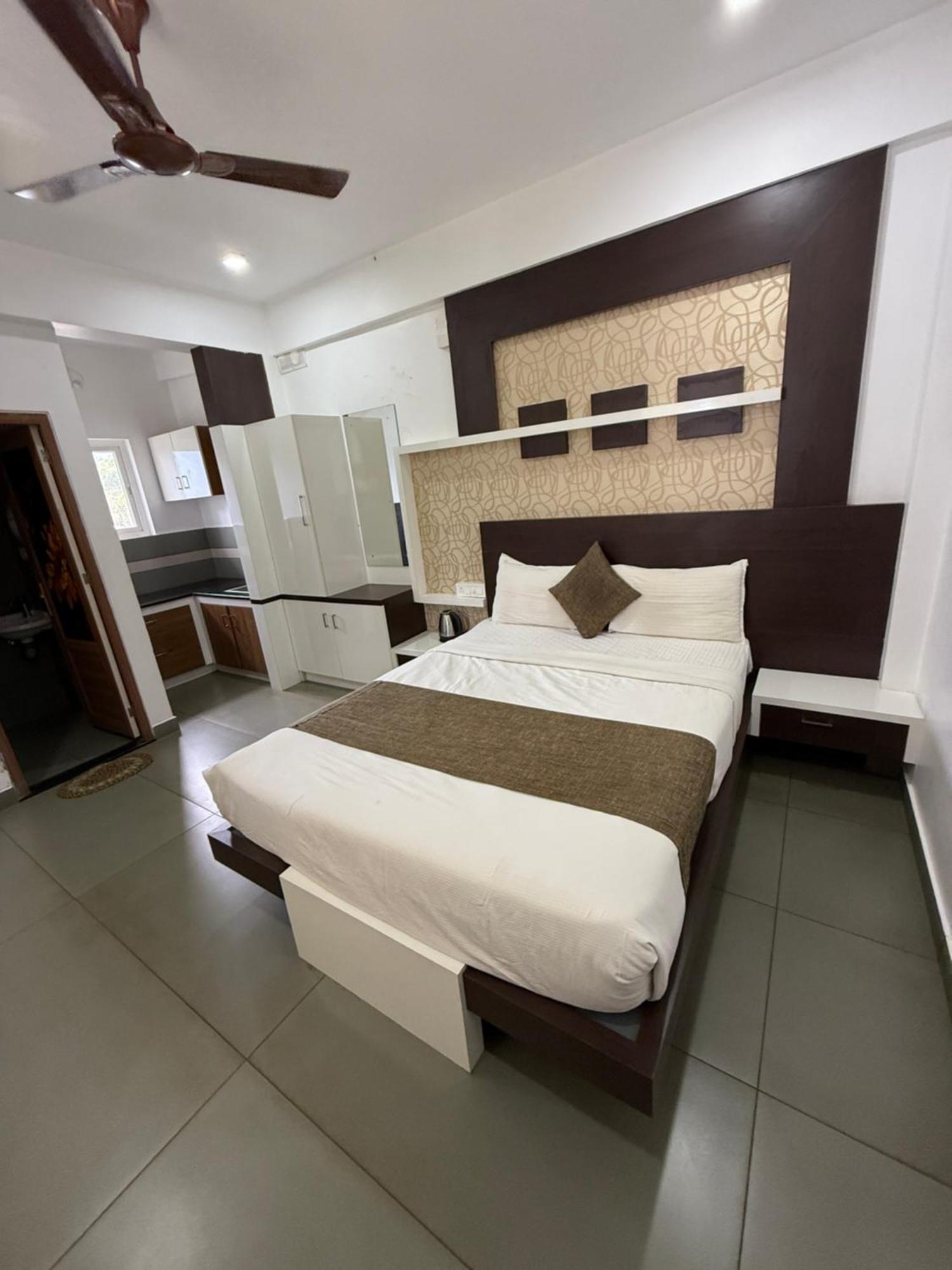 Honey Rock Hotel Kanthalloor Luaran gambar